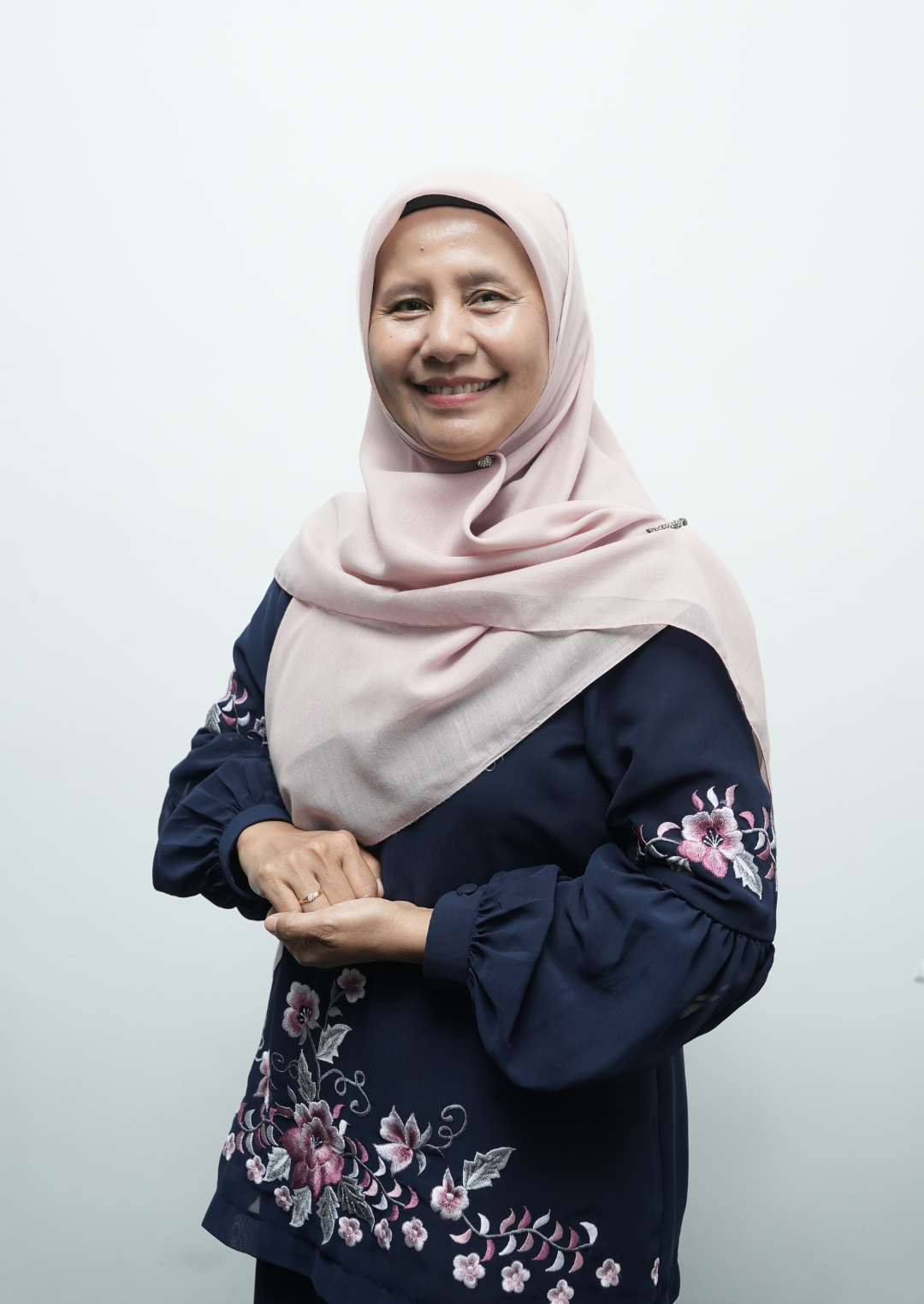 Dr. Efriza, SKM, M.K.M