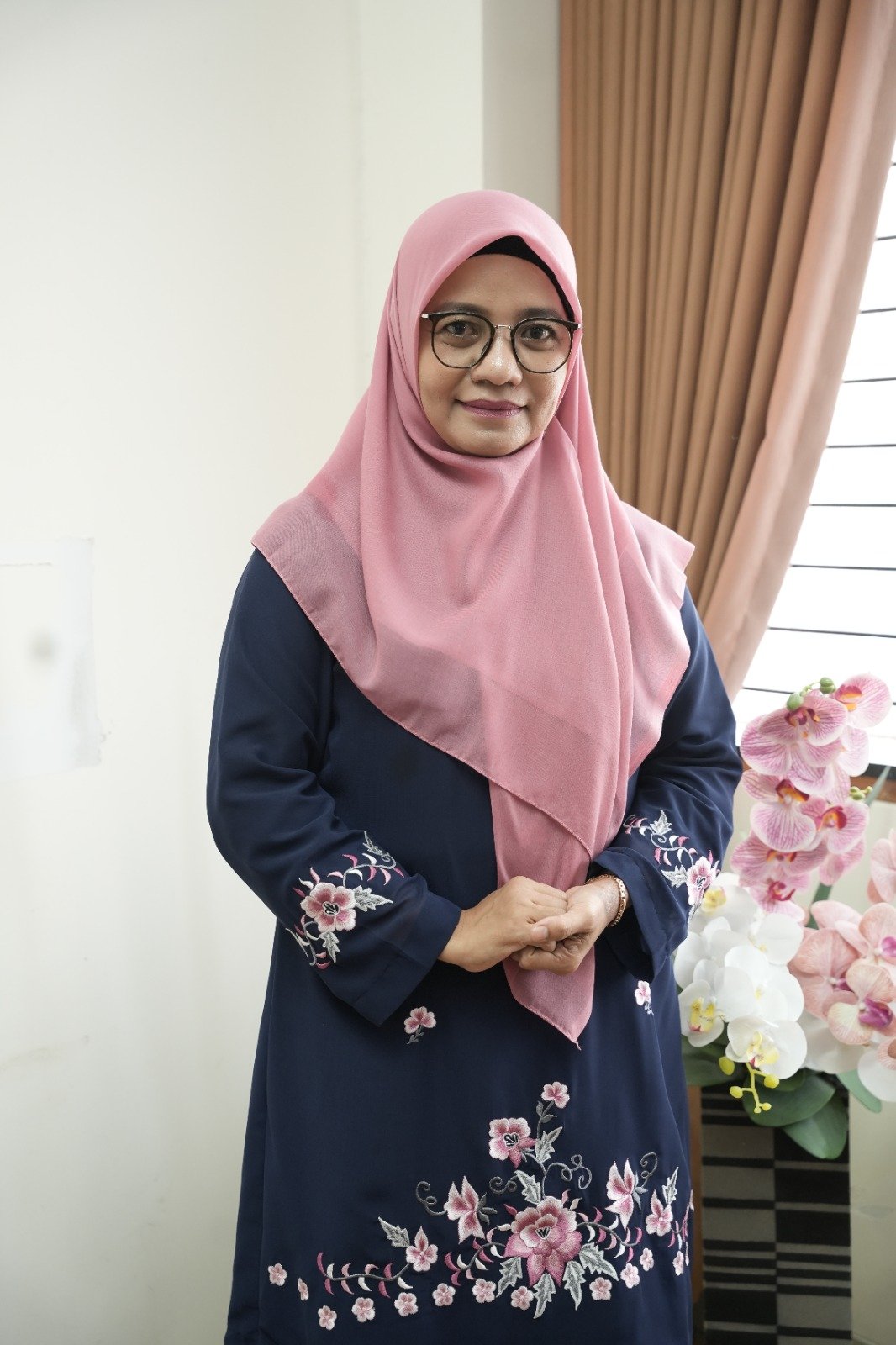 Dr. Zuraida, S. ST, M. Biomed