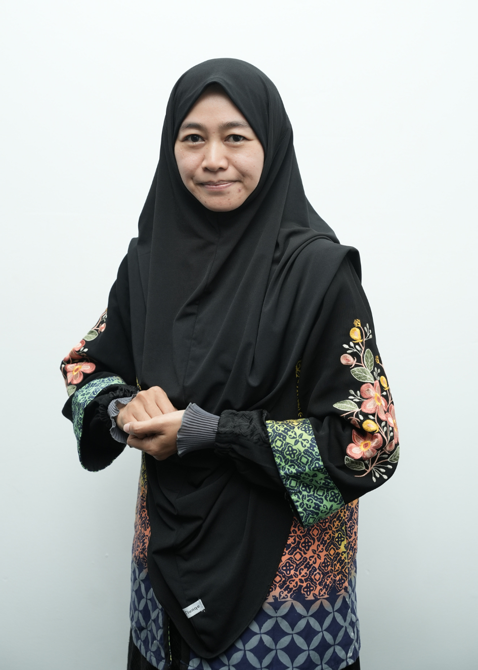Bdn. Vitria Komala Sari, S.ST, M. Keb
