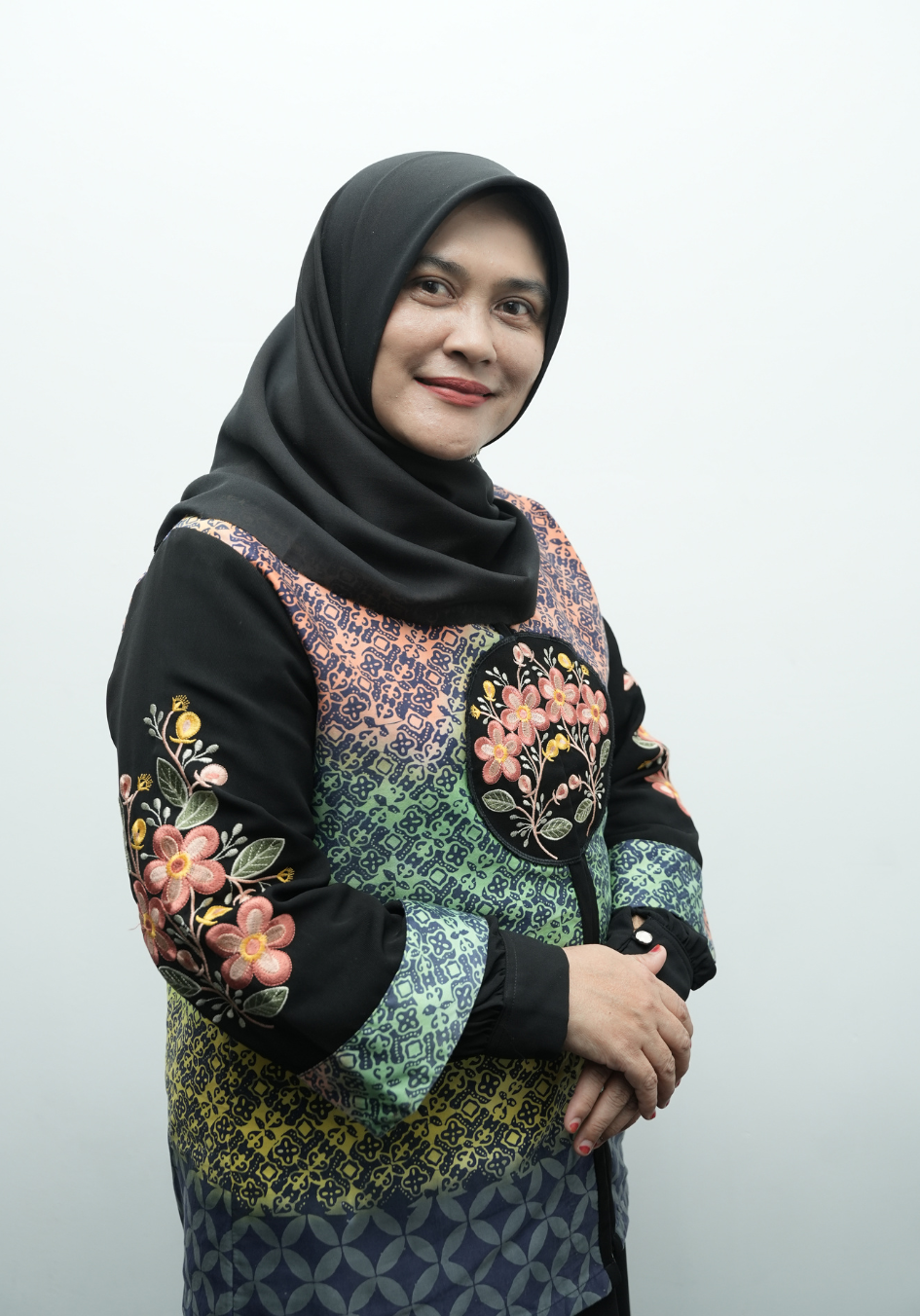 Bdn. Nina Fitri, S.Pd, S.ST, M. Keb