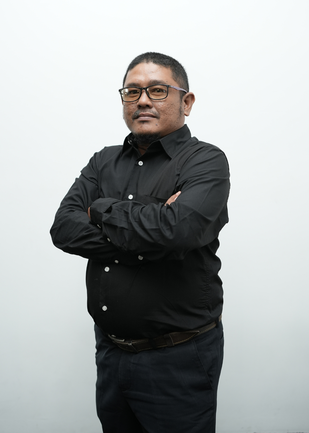 Dr. (cand). Delyardi Nur, SE., M.M., CDM