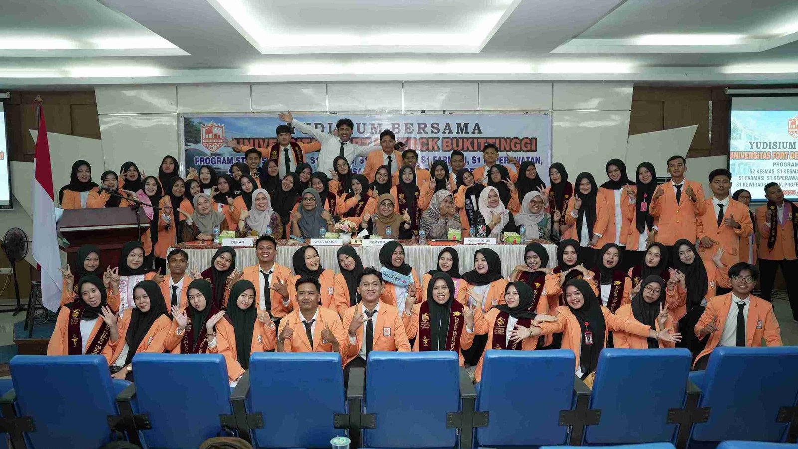 Universitas Fort De Kock Bukittinggi Gelar Yudisium Bersama Tahun 2026