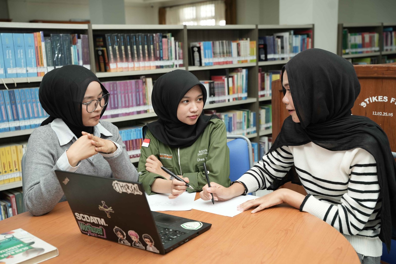 S1 Bisnis Digital