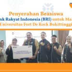 Penyerahan Beasiswa BRI ke UFDK